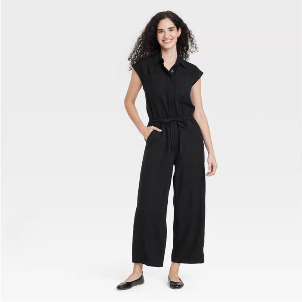 Women’s Linen Jumpsuit